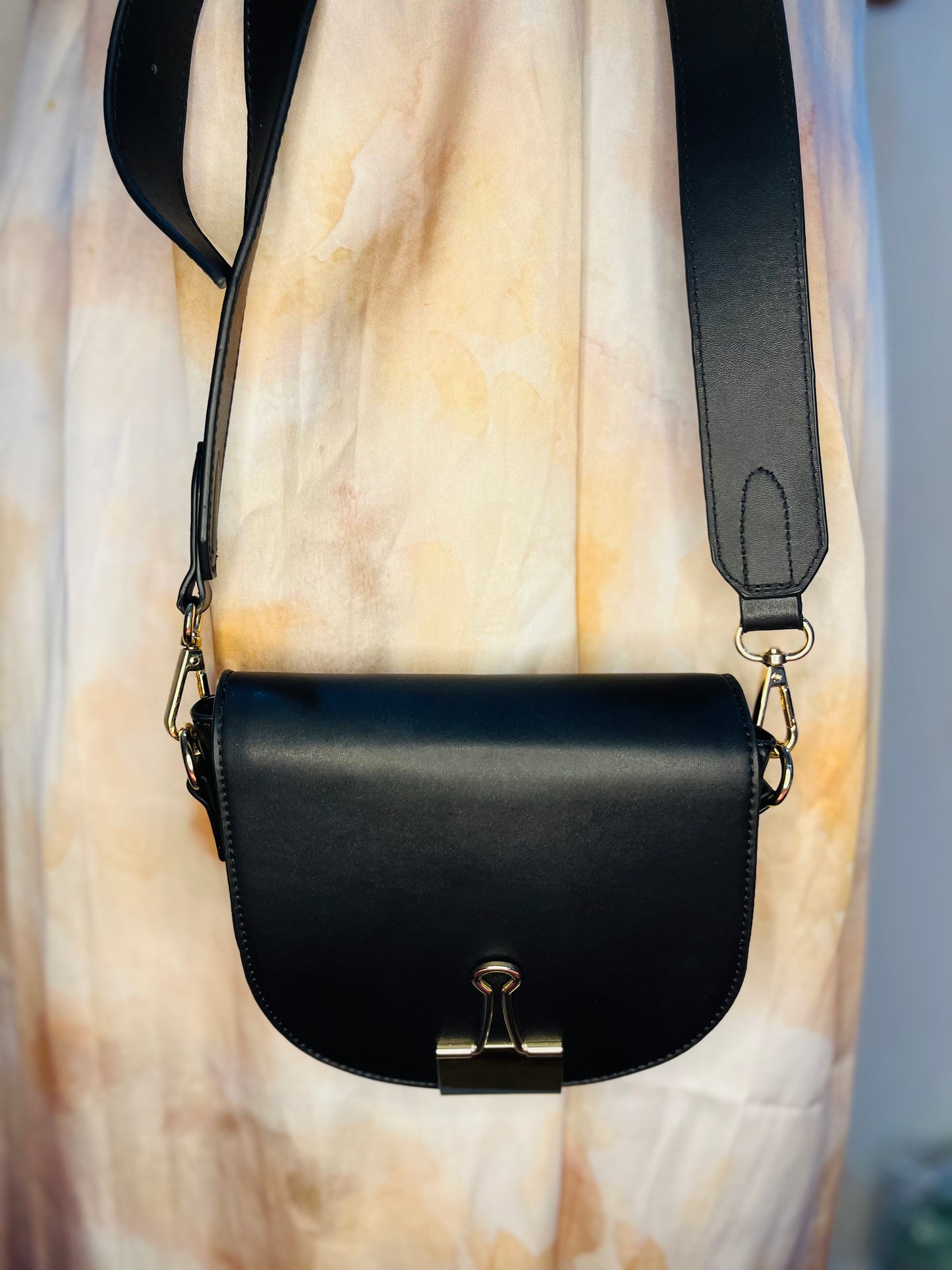 Small Saddle Bag | Compact and Stylish Crossbody