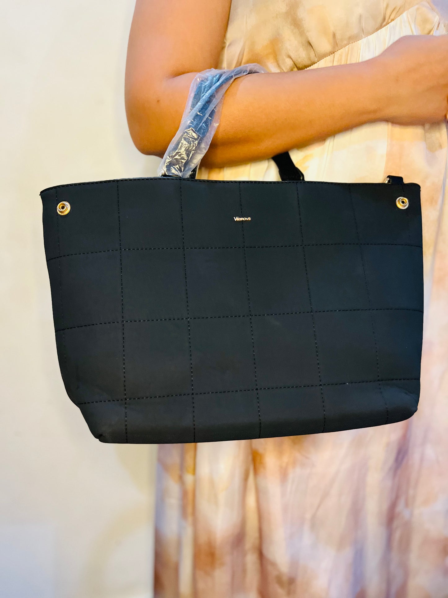 Square Pattern handbag with Strap