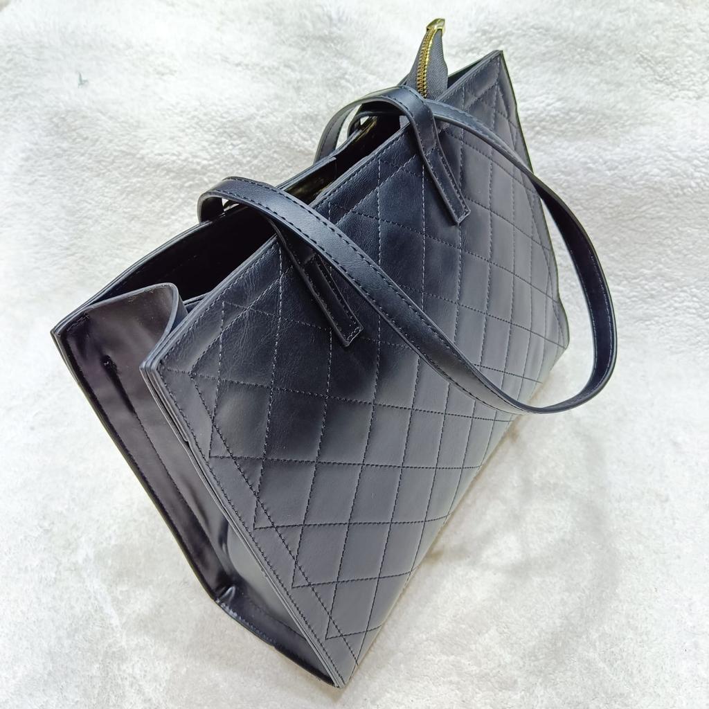 Square Pattern Tote Bag