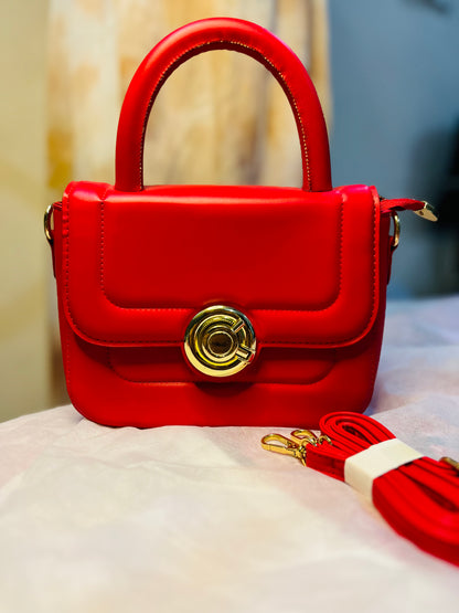 Chic Lock Handbag | Simple & Fashionable Style