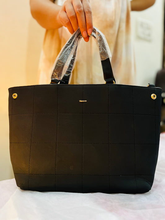 Square Pattern handbag with Strap